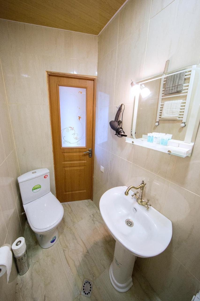 Room 19 Tbilisi Buitenkant foto