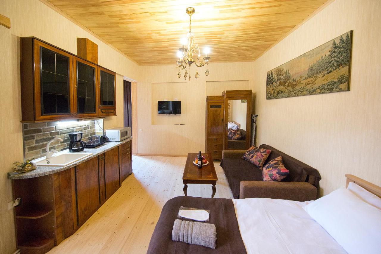 Room 19 Tbilisi Buitenkant foto